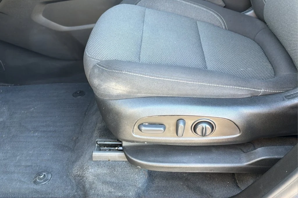 Certified Used 2022 NORTHSKY BLUE METALLIC Chevrolet LT Cloth image 19