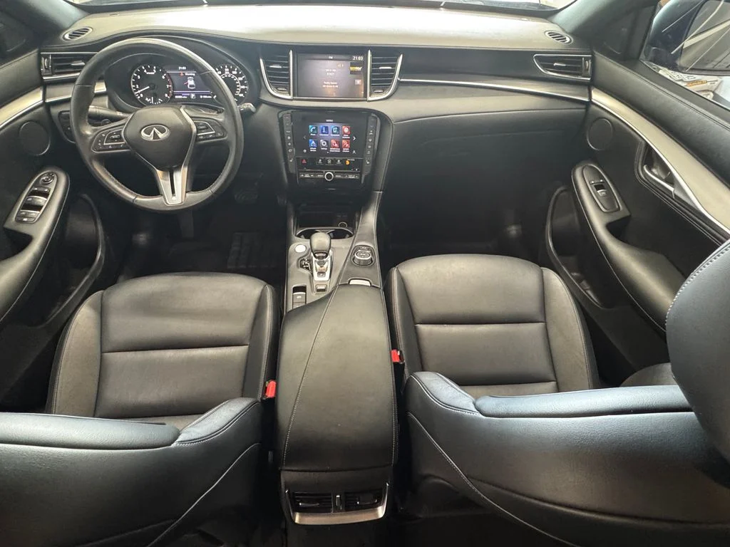 Certified Used 2022 Black INFINITI LUXE image 30