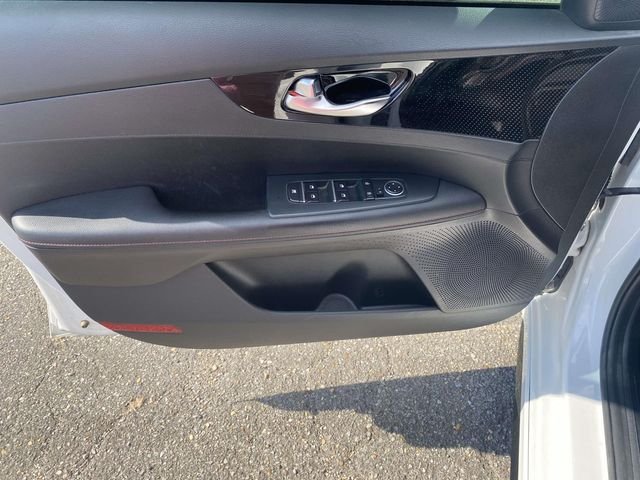 Used 2021 White Kia GT image 14