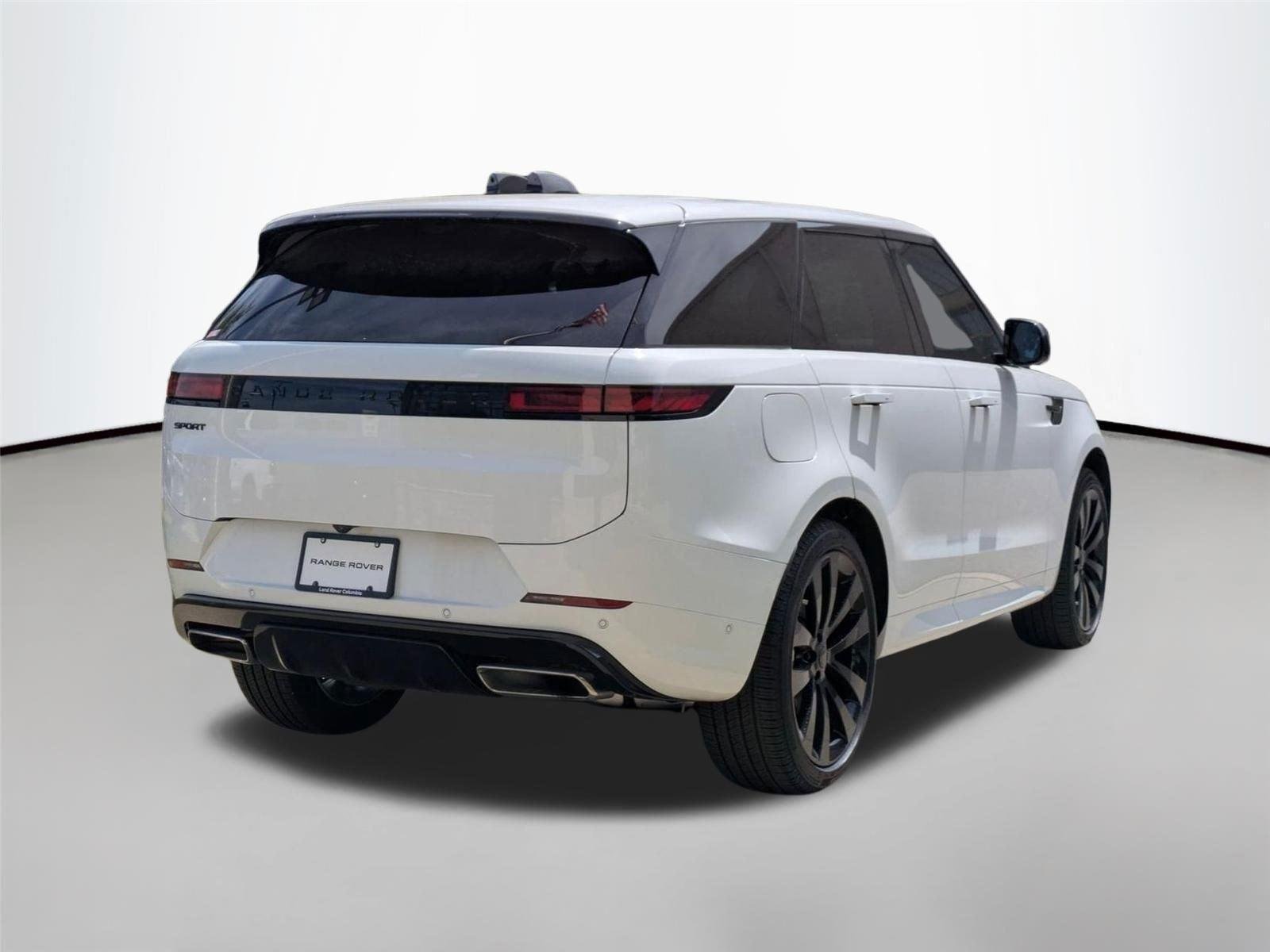 Used 2026 Fuji White Land Rover Dynamic SE image 5