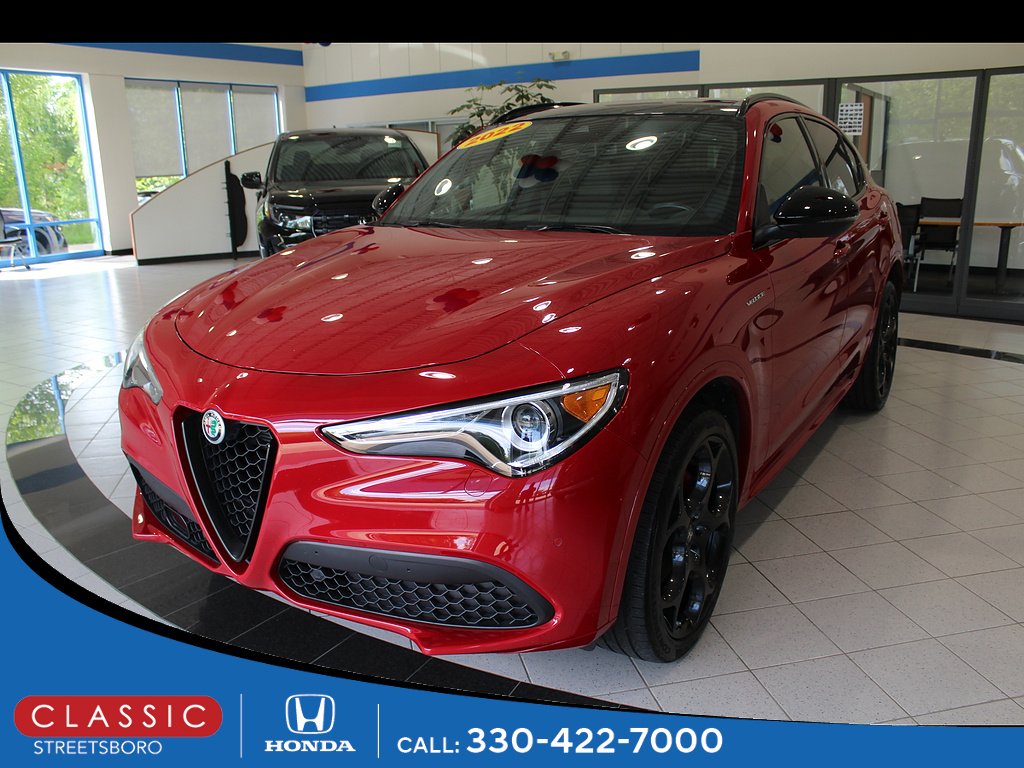 2022 Alfa Romeo Stelvio Ti Veloce AWD's photo