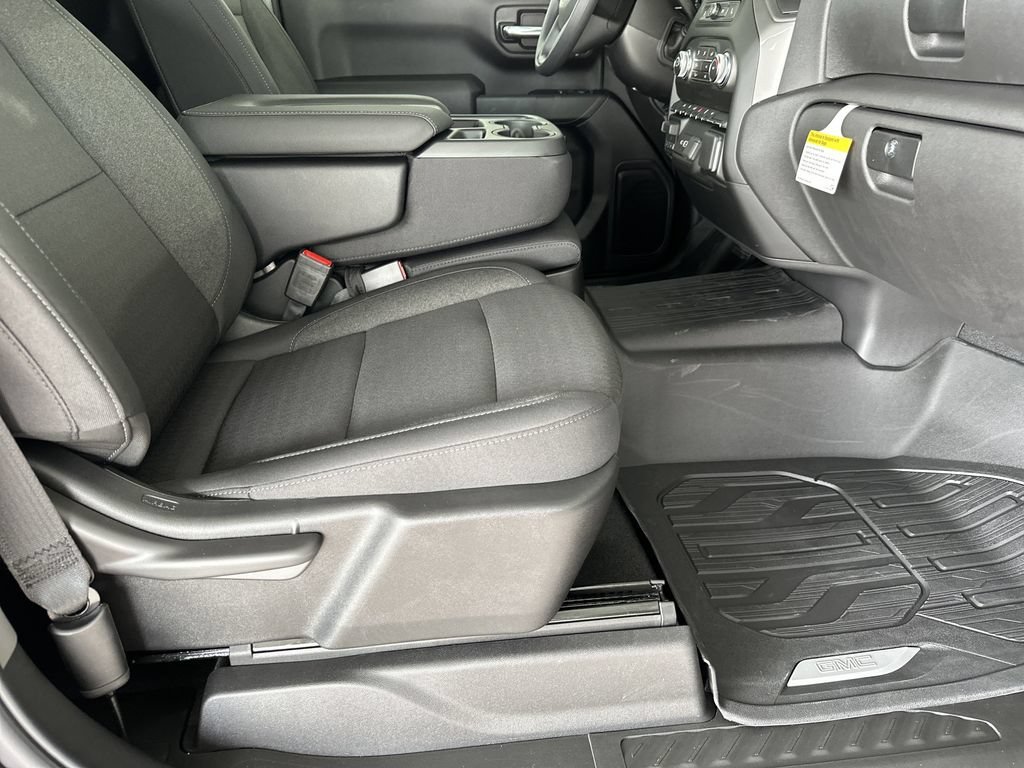 New 2026 Onyx Black GMC Pro image 29