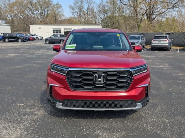 Used 2025 Radiant Red Metallic II Honda EX-L image 3