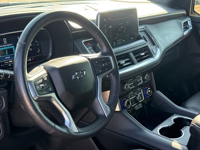 Used 2022 Black Chevrolet Z71 image 19