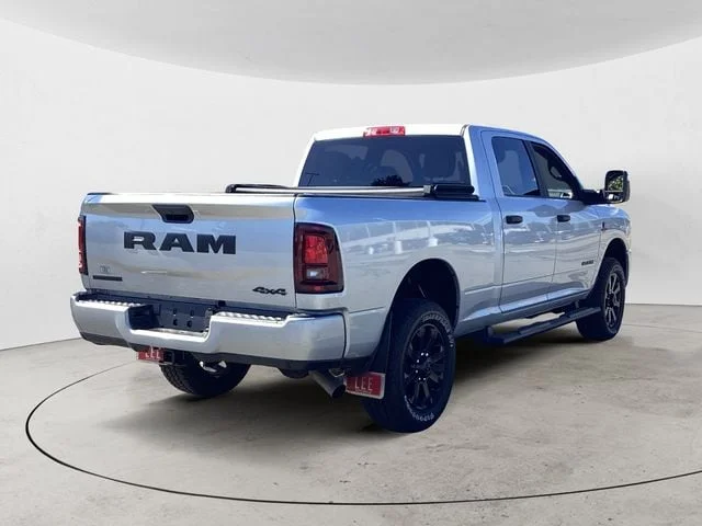 New 2026 Silver Ram BIG HORN CREW CAB 4X4 6