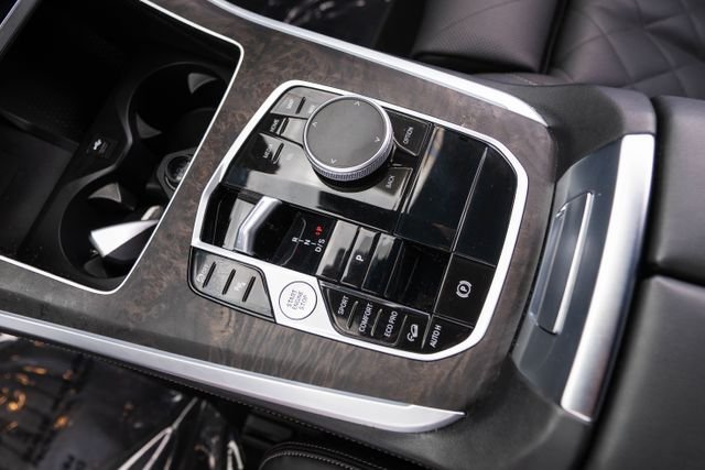 Certified Used 2025 Black Sapphire Metallic BMW xDrive40i image 28