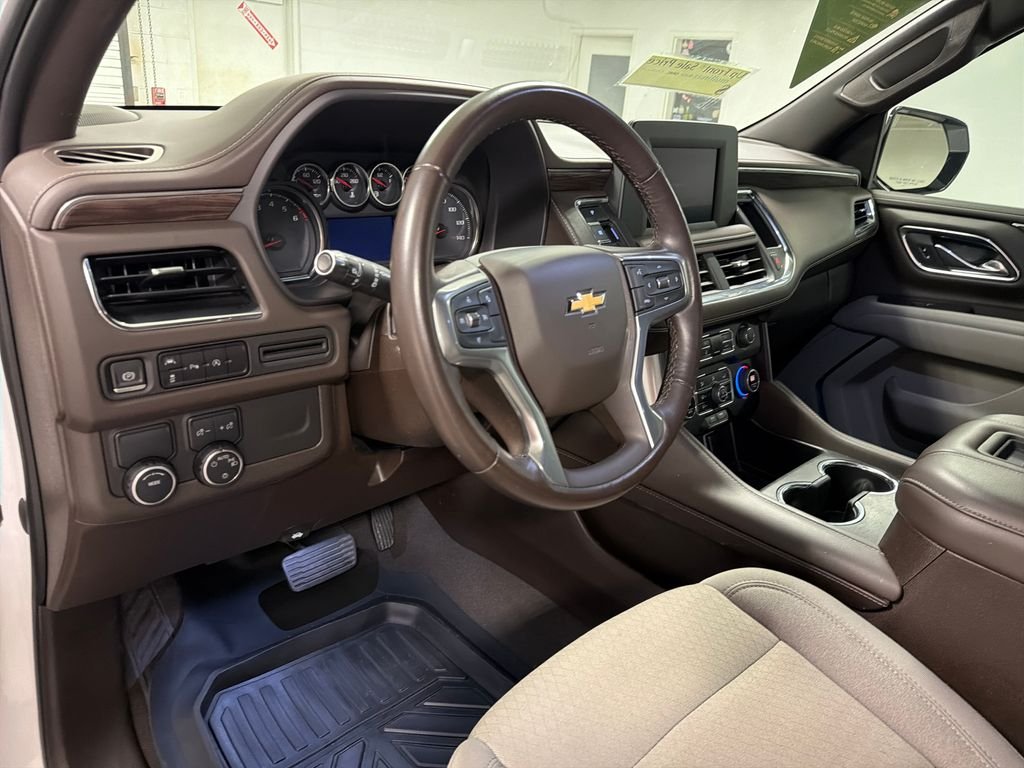 Used 2023 White Chevrolet LS image 26