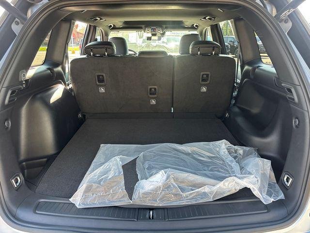New 2026 Silver Zynith Exterior Paint Jeep Laredo image 31