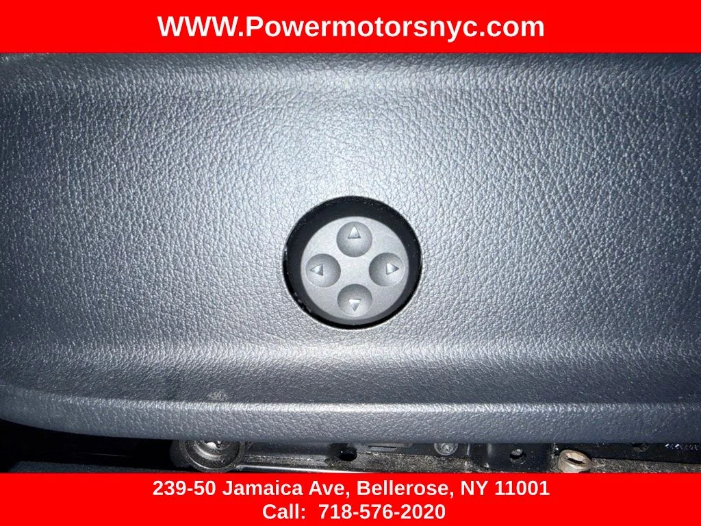 Used 2021 Black Mercedes-Benz GLA 250 image 40