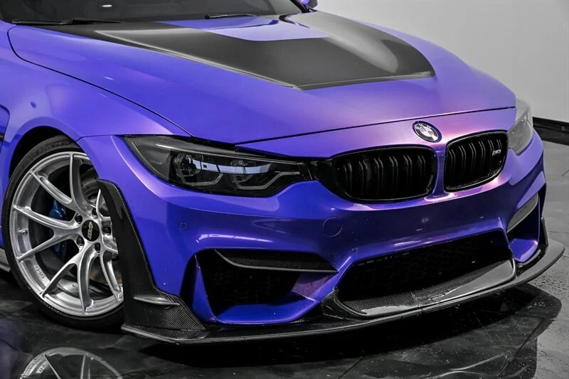 Used 2018  BMW  image 2