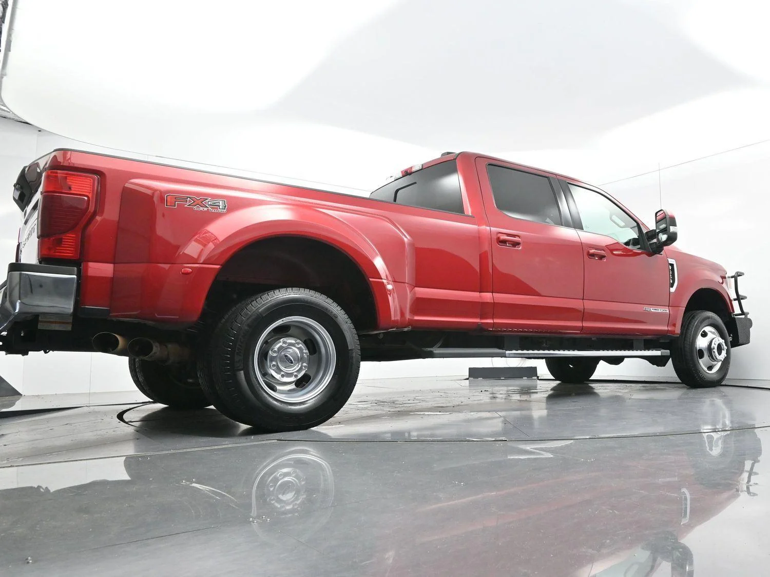 Used 2021 Rapid Red Metallic Tinted Clearcoat Ford LARIAT image 52