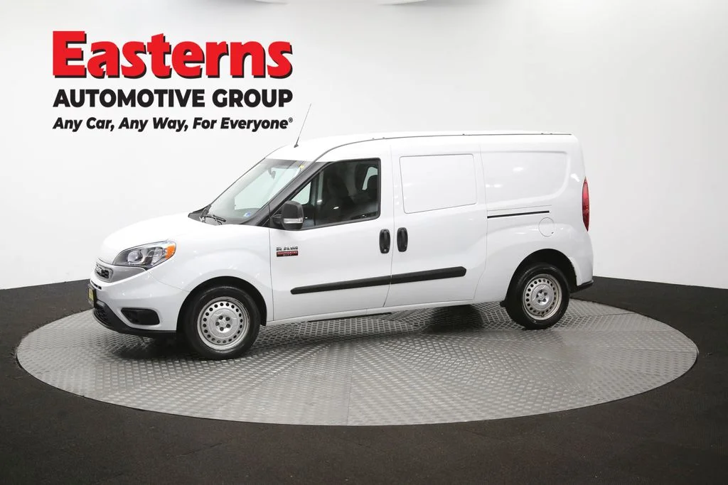 Used 2022 White Ram Base image 56
