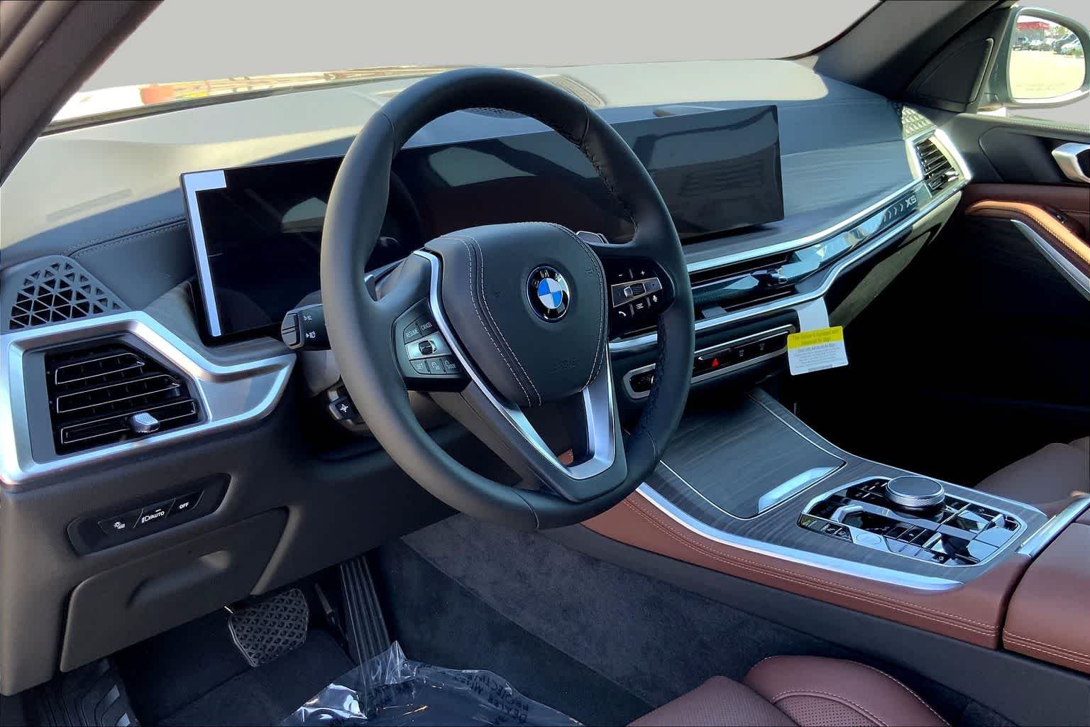 2026 BMW X5 50e - Photo 8