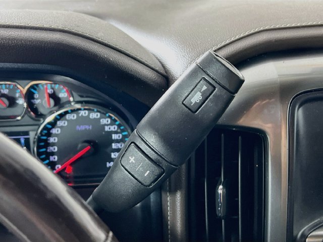 Used 2018 SUMMIT WHITE Chevrolet LTZ image 21