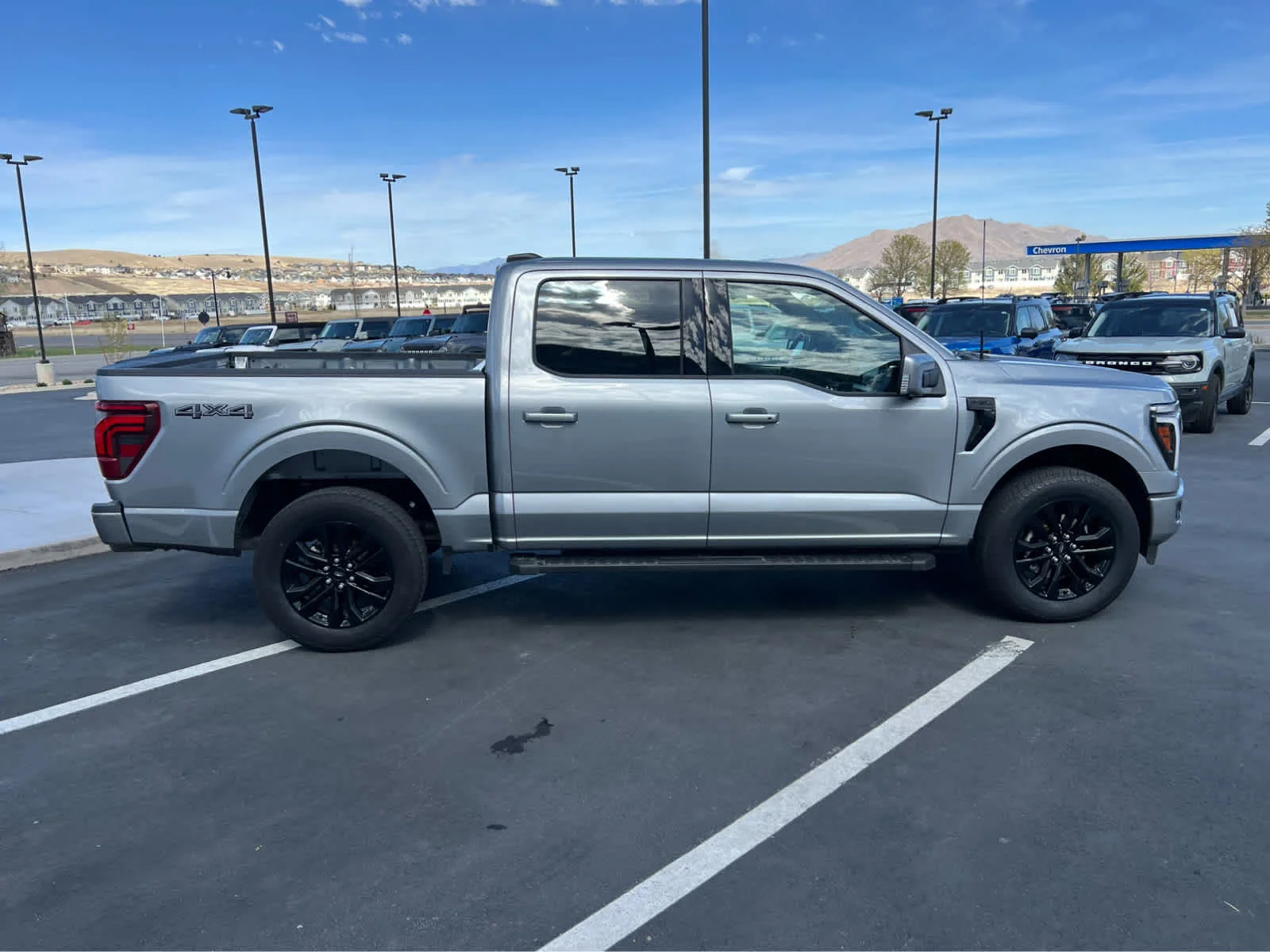 Used 2025 Iconic Silver Metallic Ford LARIAT image 6