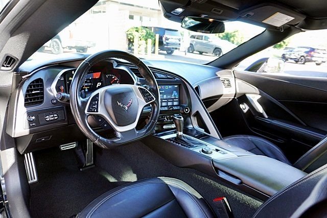 Used 2019 Black Chevrolet Grand Sport image 17