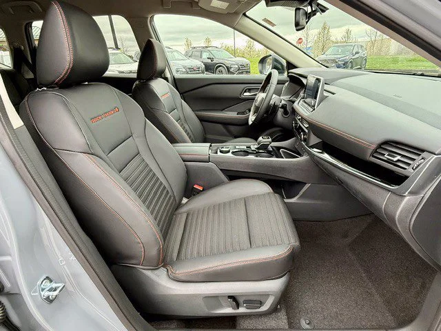 New 2027 Boulder Gray Pearl Nissan Rock Creek image 16