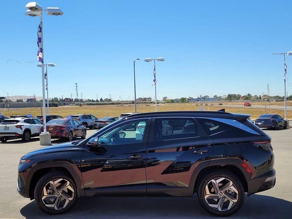 Certified Used 2023 Black Hyundai SEL image 7
