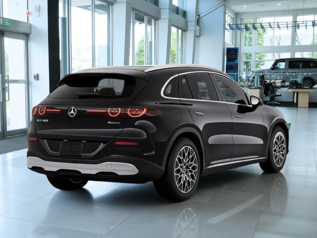 New 2027 Black Mercedes-Benz GLC 400 image 21