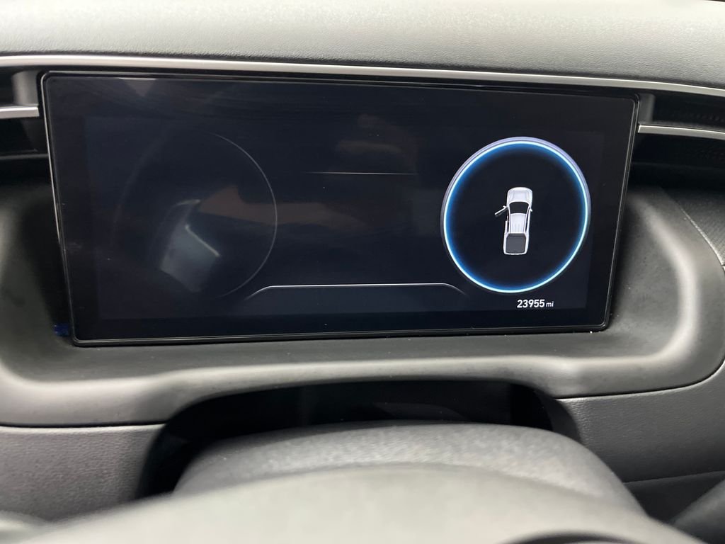 Used 2023 White Hyundai SEL Premium image 17