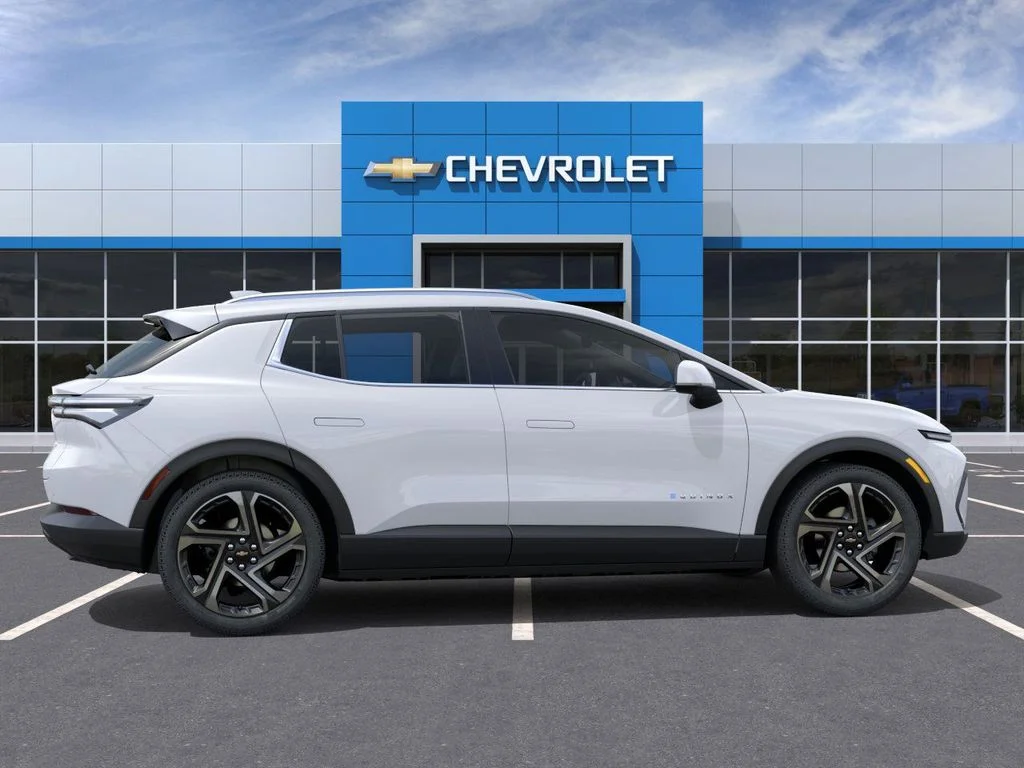 New 2026 White Chevrolet LT image 5