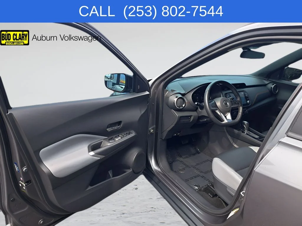 Used 2021 Gray Nissan SR image 12