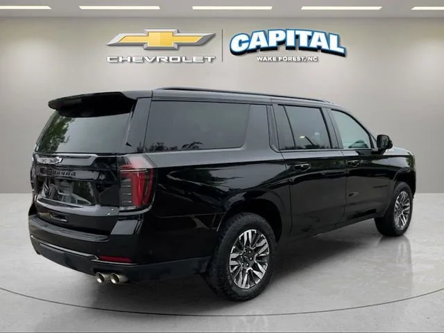 Used 2025 Black Chevrolet Z71 image 5