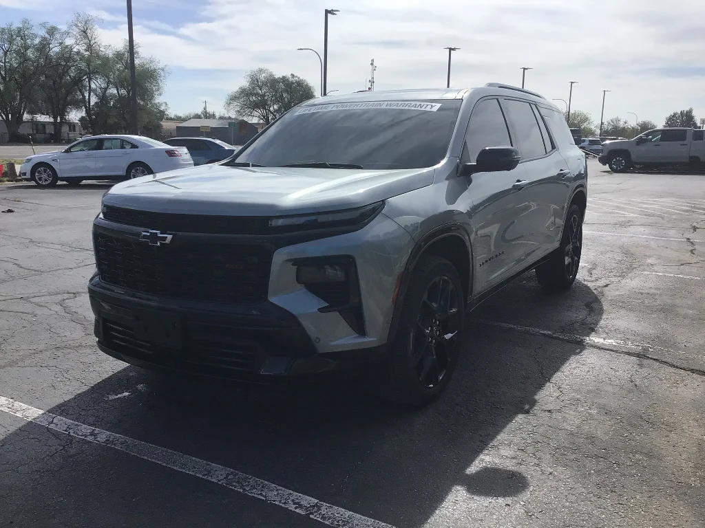 Used 2024 Sterling Gray Metallic Chevrolet RS image 3