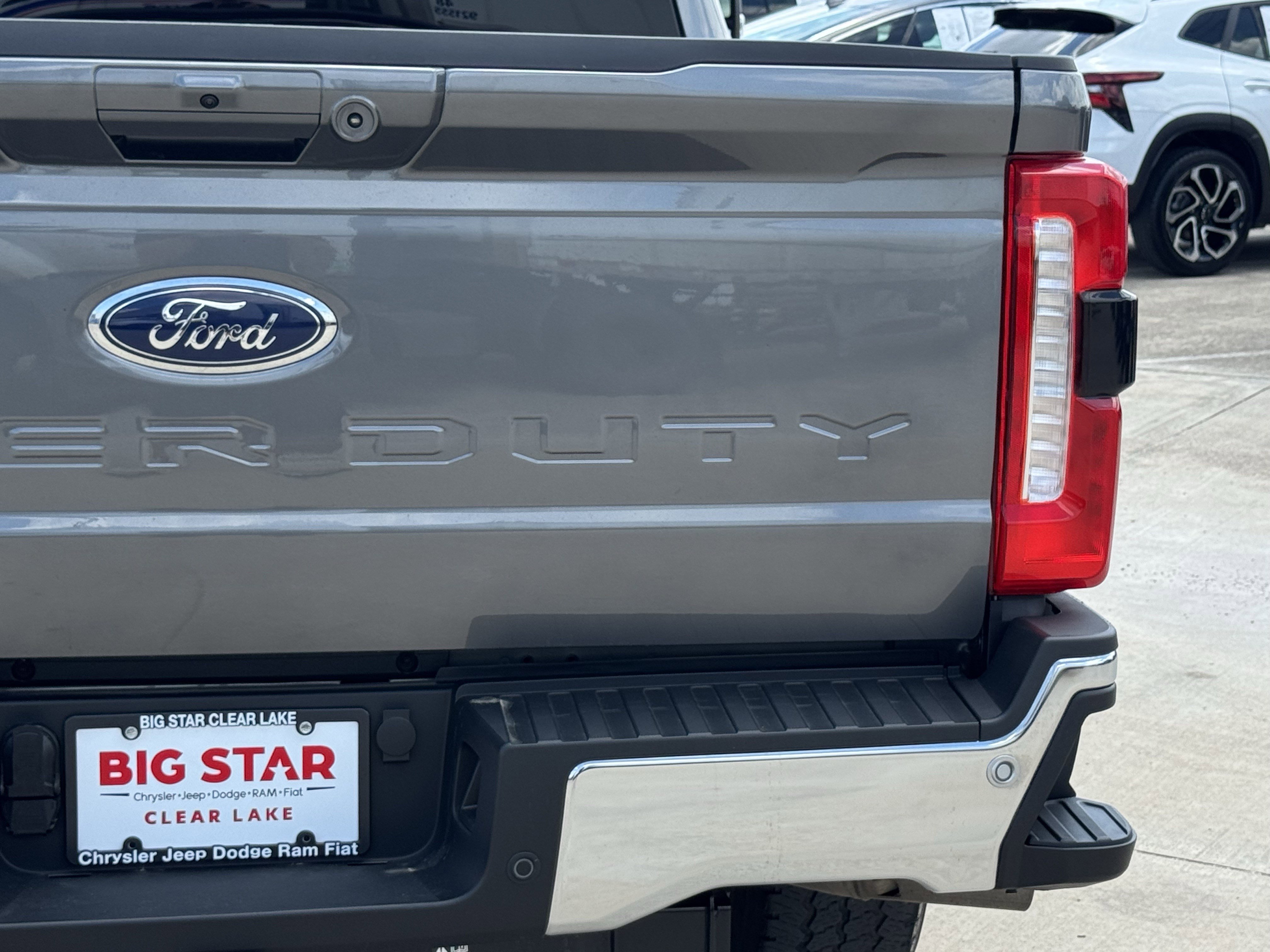 Used 2025 Gray Metallic Ford LARIAT 4WD Crew Cab 6.75