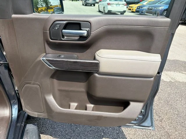 Used 2020 Gray Chevrolet LTZ image 22