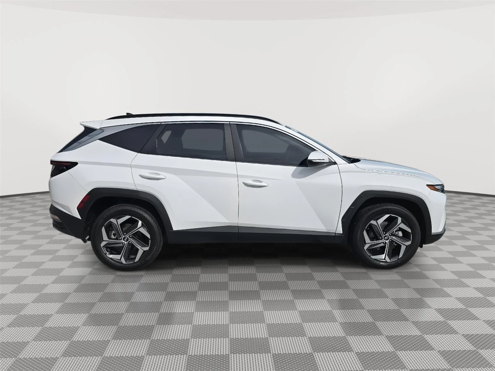 Used 2023 White Hyundai SEL image 21