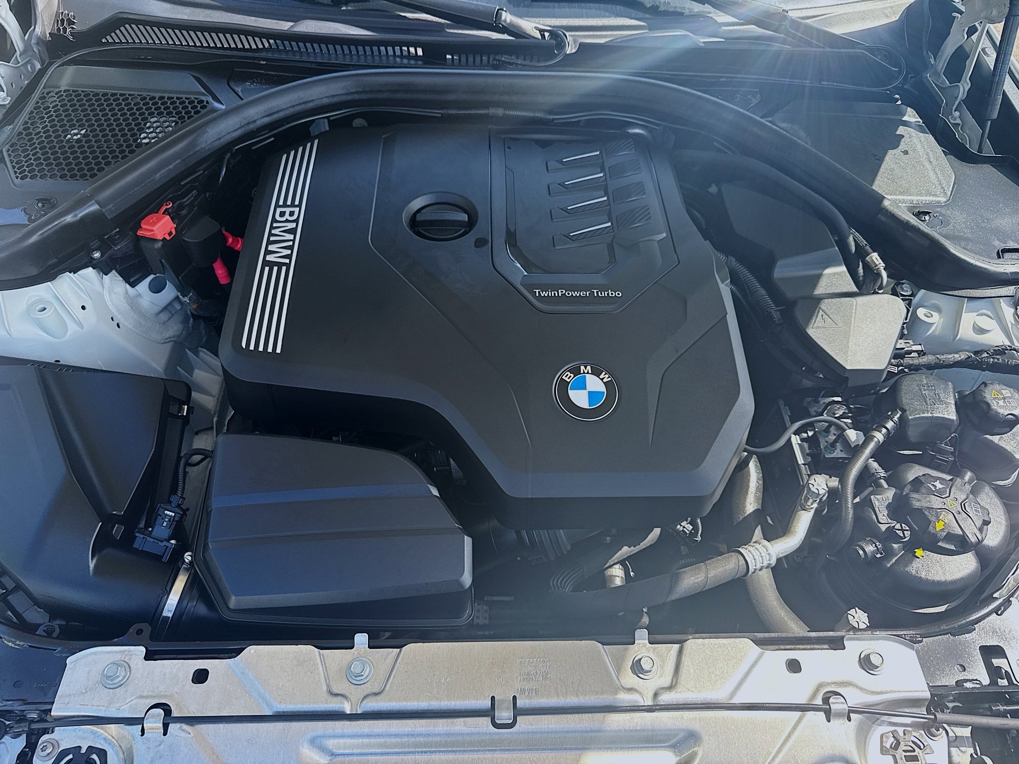 Used 2024 Alpine White BMW 330i xDrive image 31