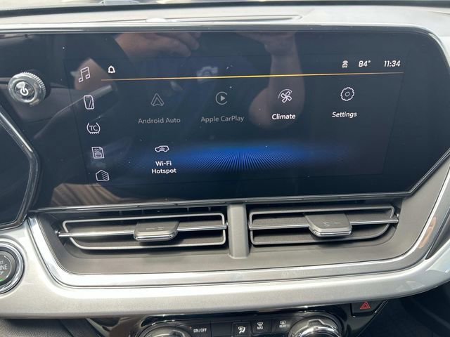 2026 Chevrolet Trax LT - Photo 19