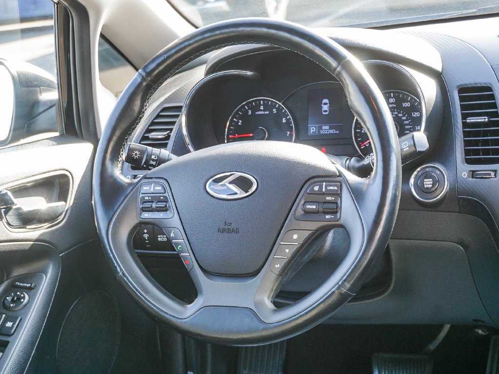 Used 2016 Black Kia EX image 16