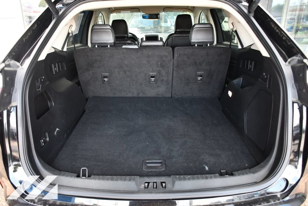 Used 2024 Black Ford Titanium image 25