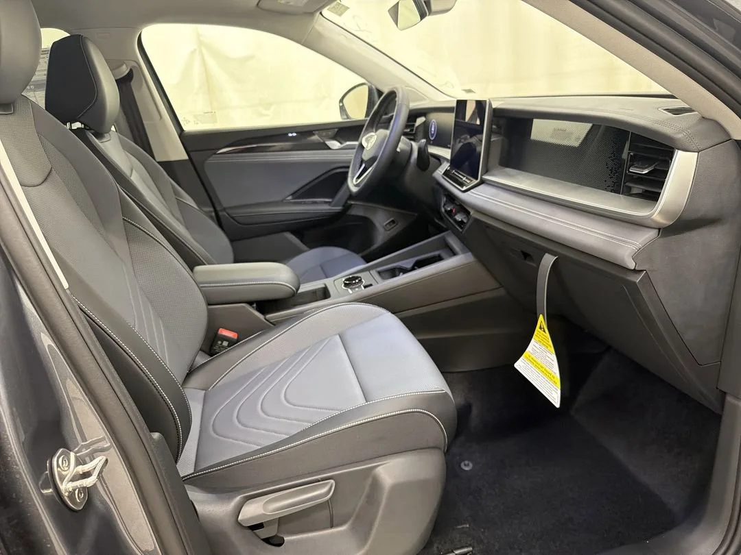 New 2026 Platinum Gray Metallic Volkswagen SE image 15