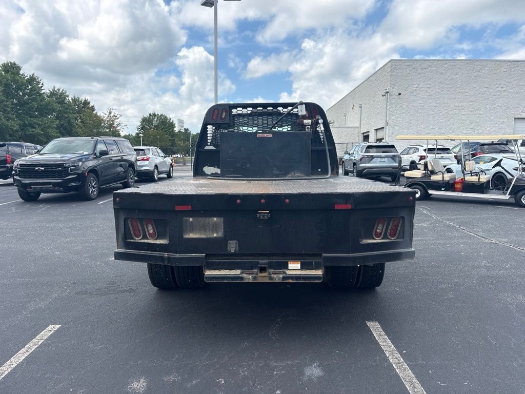 Used 2018 White Ford XL image 3