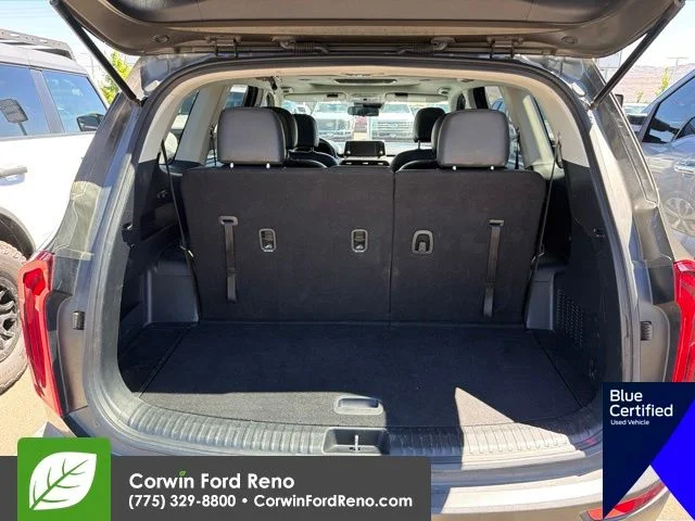 Used 2020 Dark Moss Kia S image 9