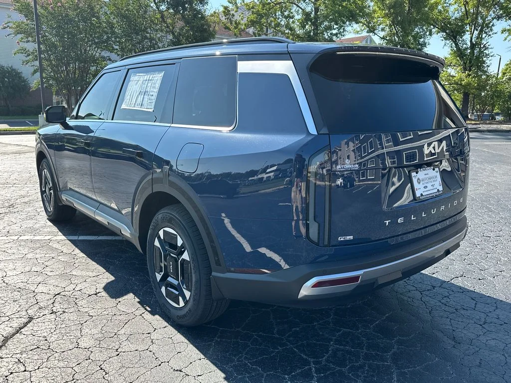 New 2027 Black Kia EX image 5