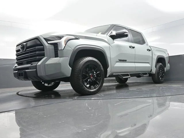 Used 2026  Toyota SR5 image 36
