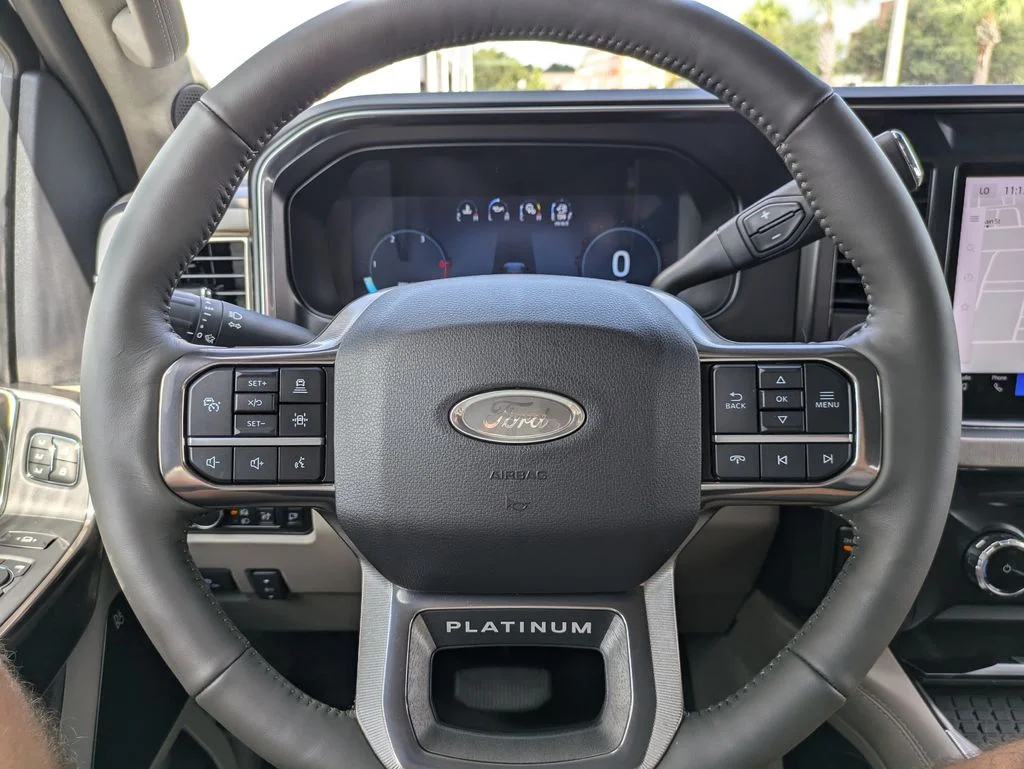New 2026 Star White Metallic Tri-Coat Ford Platinum image 29