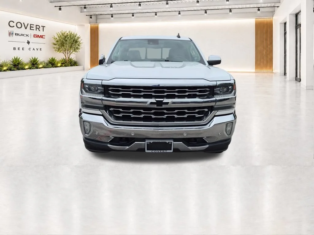 Used 2018 IRIDESCENT PEARL TRICOAT Chevrolet LTZ image 3