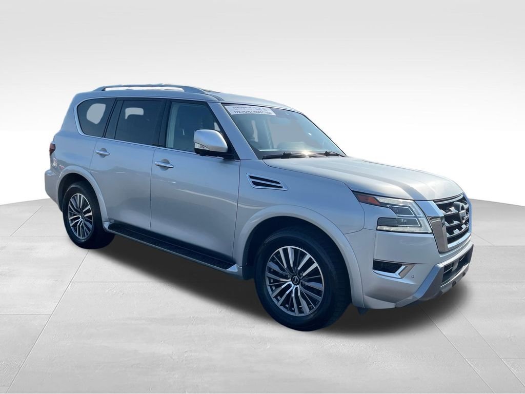Used 2024 Silver Nissan SL image 7