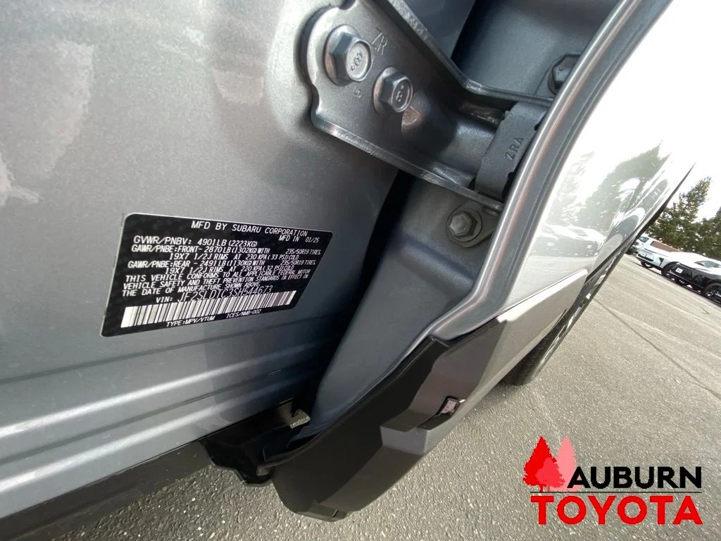 Used 2025 Ice Silver Metallic Subaru Touring image 38