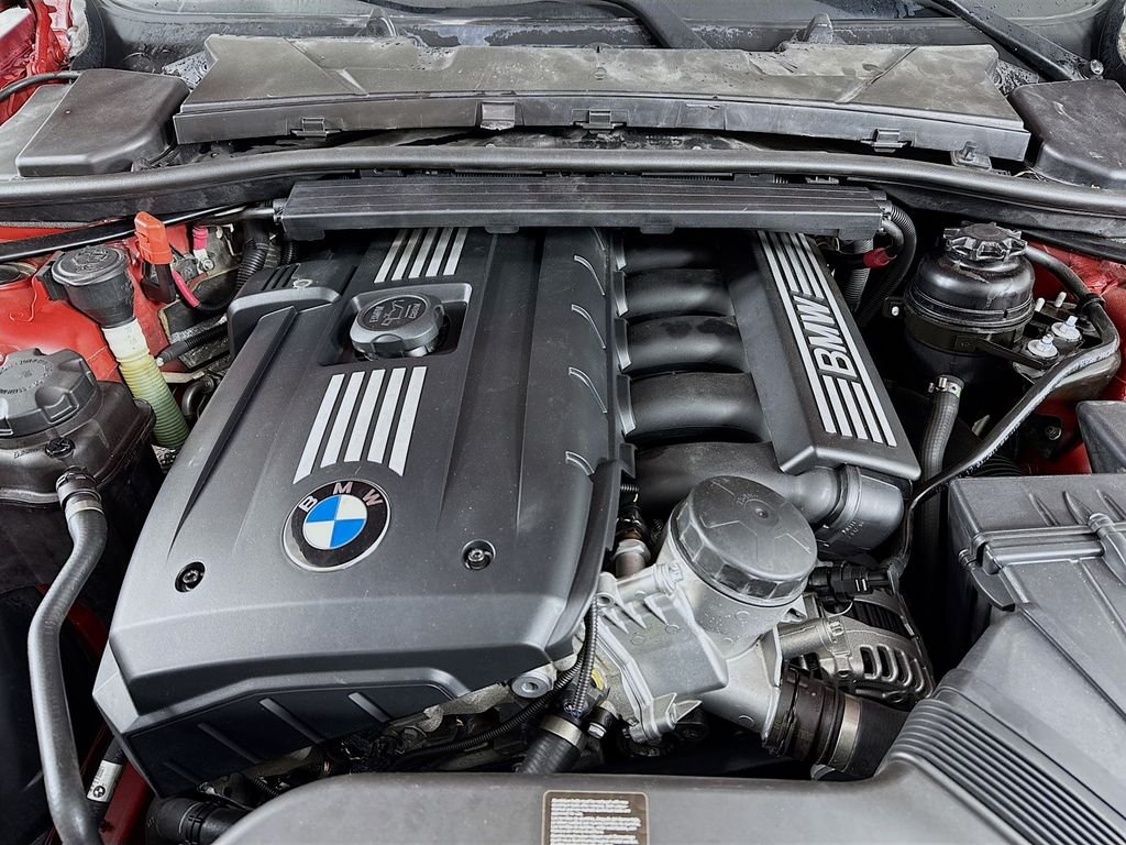 Used 2011 Red BMW 328i xDrive image 28