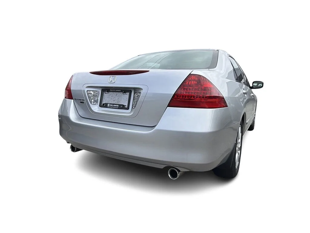 Used 2006 Alabaster Silver Metallic Honda Sedan EX V6 at Dilawri Certified   Local BC   Regu image 13
