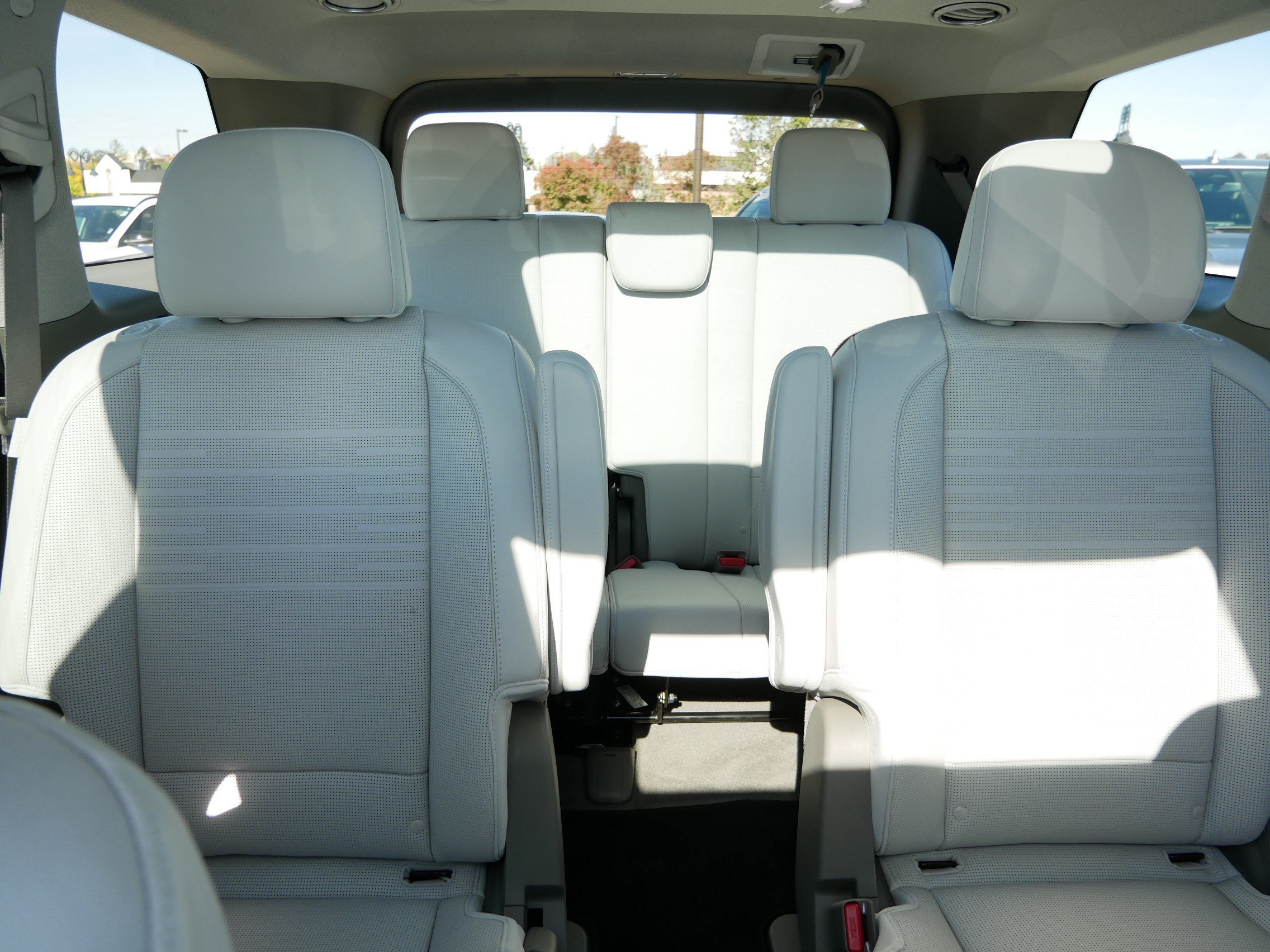 2026 Hyundai Palisade Limited - Photo 13