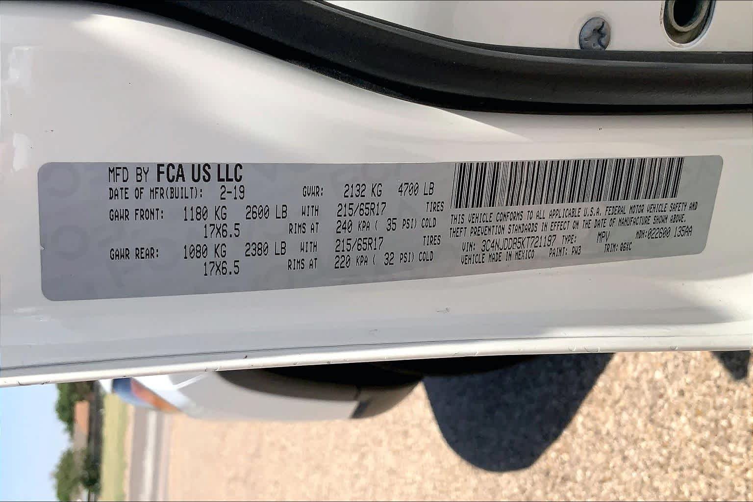 Used 2019 White Clearcoat Jeep Trailhawk image 30