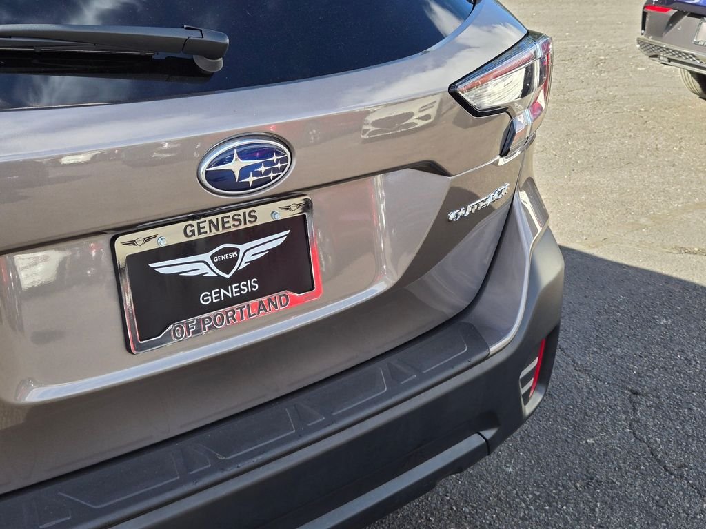 Used 2022 Brilliant Bronze Metallic Subaru Premium image 14