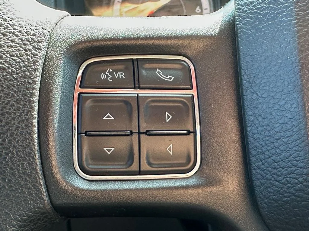 Used 2019 Granite Crystal Metallic Ram  image 13